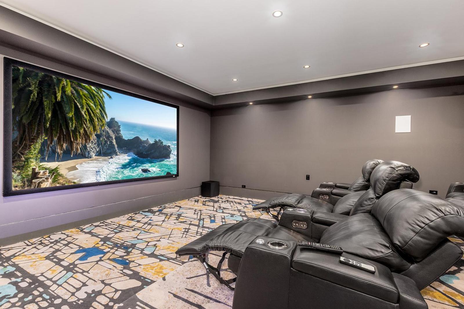 Luxury Micro-Resort, Theater, Sauna, Heated Pool Phoenix Exterior photo