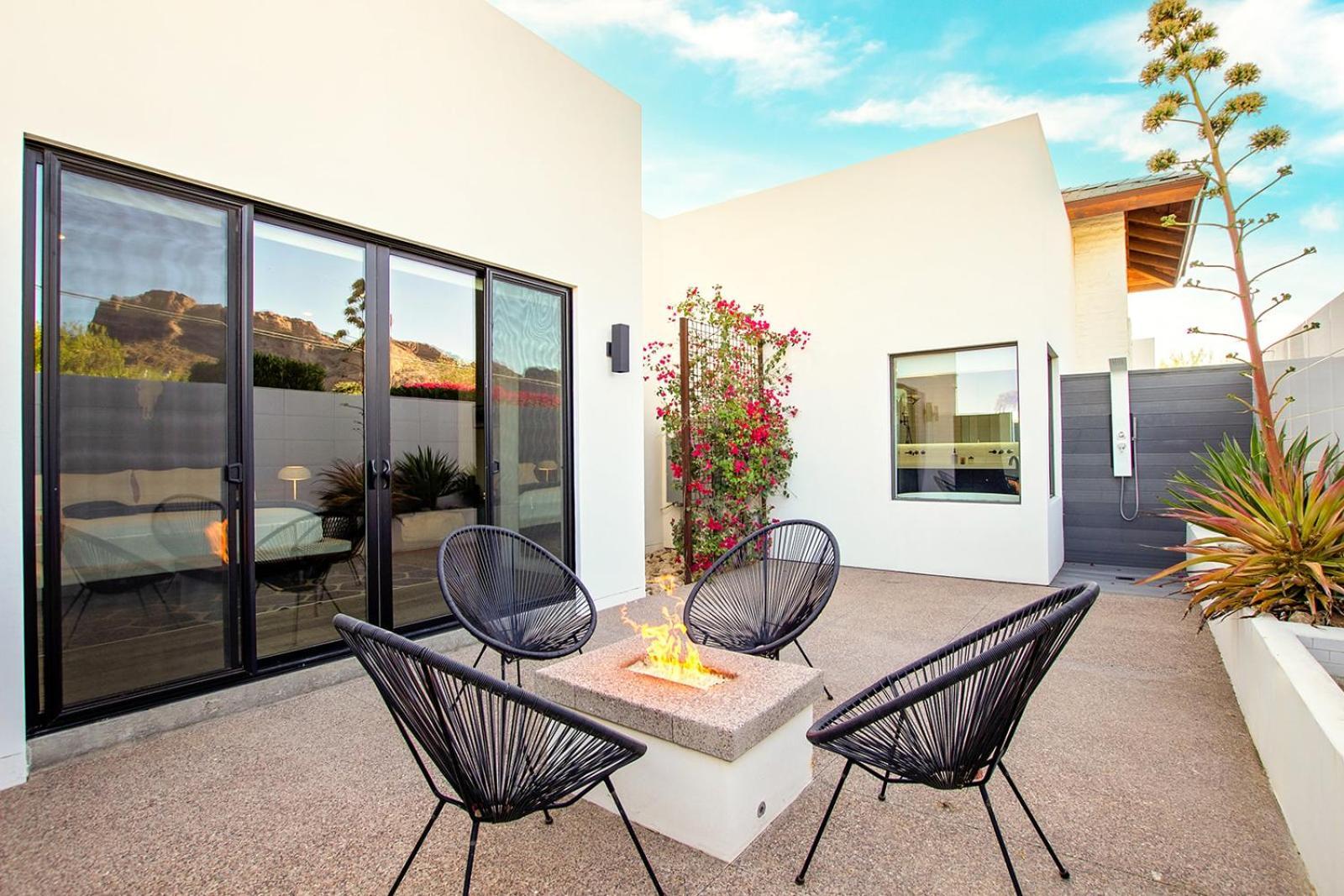 Luxury Micro-Resort, Theater, Sauna, Heated Pool Phoenix Exterior photo