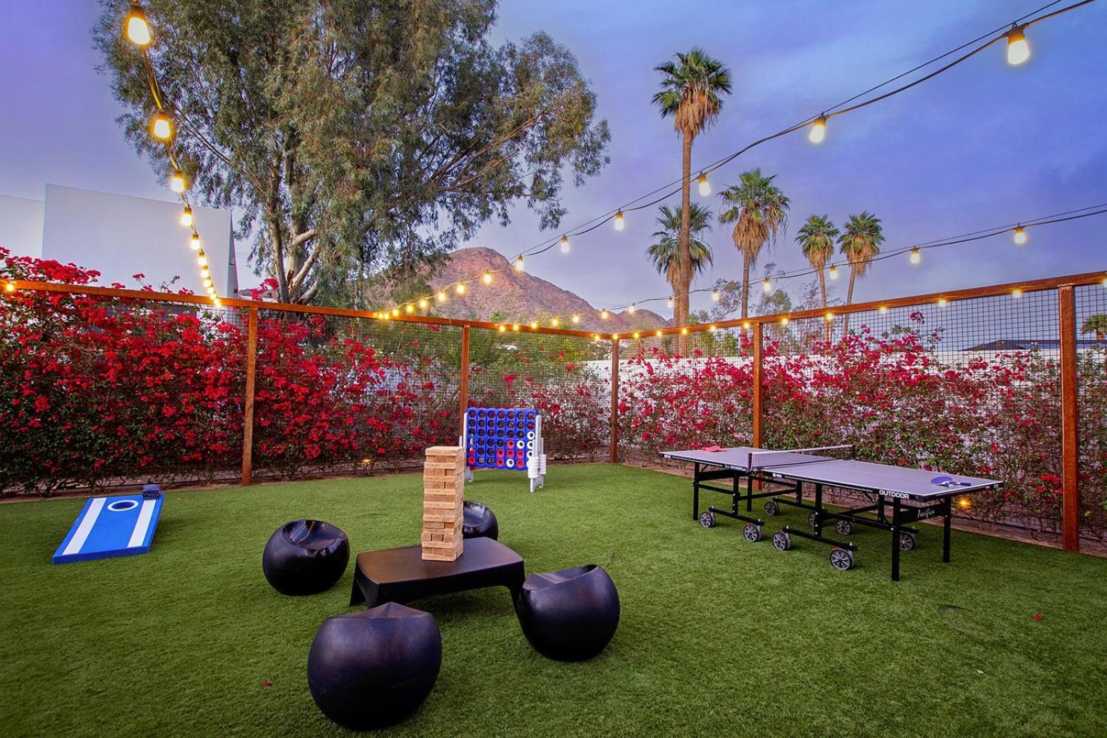 Luxury Micro-Resort, Theater, Sauna, Heated Pool Phoenix Exterior photo
